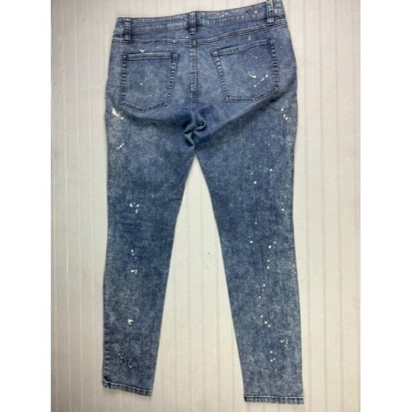 Cabi Size 10 Womens Jeans Ankle Mid Rise Stretch Bleach Distress Med Wash - Picture 3 of 4